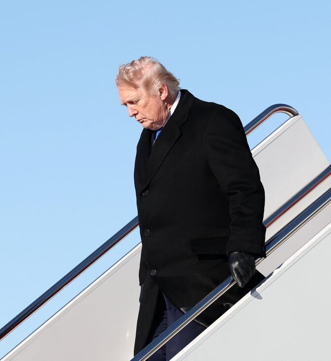 Η νέα άθλια δήλωση του Τραμπ: «Ενημερώθηκα από τη CIA ότι ο Μοτζτάμπα Χαμενεΐ είναι ομοφυλόφιλος»