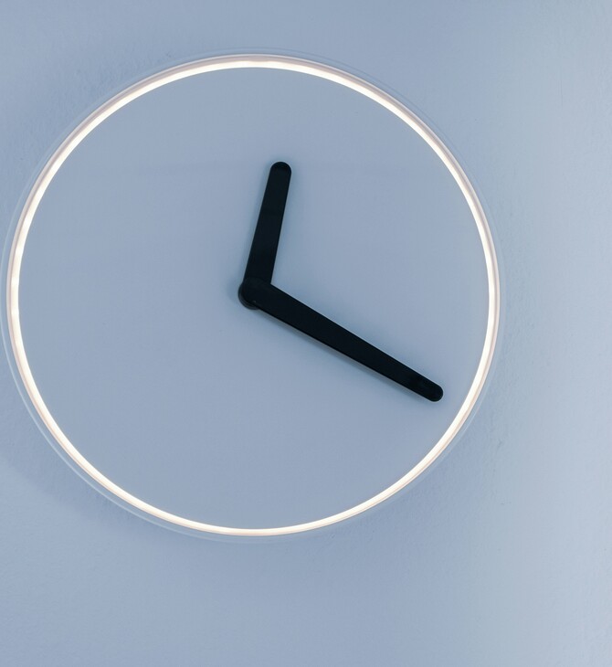 ΑΛΛΑΓΗ ΩΡΑΣ ΚΥΡΙΑΚΗ ΜΙΑ ΩΡΑ ΜΠΡΟΣΤΑ