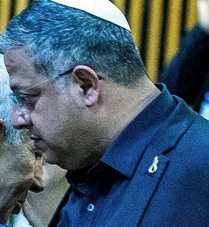 Με καρφίτσα στο πέτο μια χρυσή αγχόνη: Ο νέος νόμος του Ισραήλ για τον απαγχονισμό των Παλαιστινίων