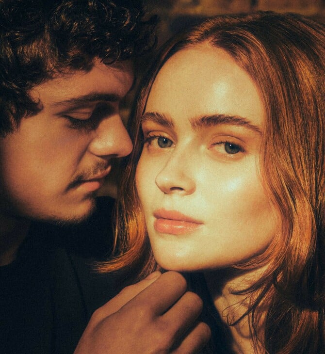 Η Sadie Sink κερδίζει το στοίχημα του Romeo & Juliet στο West End