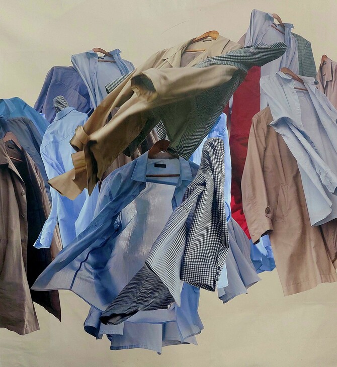 Γιώργος Χαρβαλιάς: Η Ντουλάπα - Ημερολόγιο μιας κρίσης: επτά παραλλαγές σε μια εικόνα