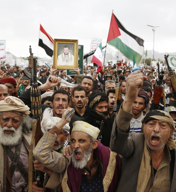 Μεσάνυχτα στα στενά του Ορμούζ 