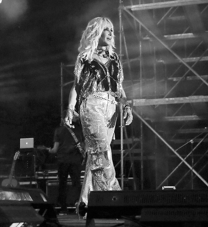 ΑΝΝΑ ΒΙΣΣΗ ΟΑΚΑ ΣΥΝΑΥΛΙΑ