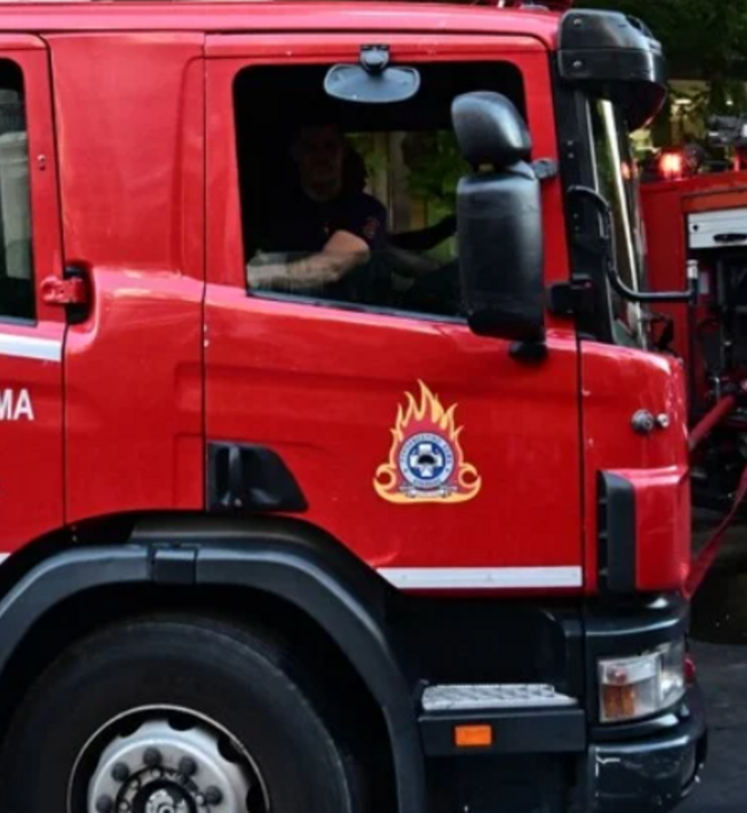 ΦΩΤΙΑ ΤΩΡΑ ΛΑΚΩΝΙΑ