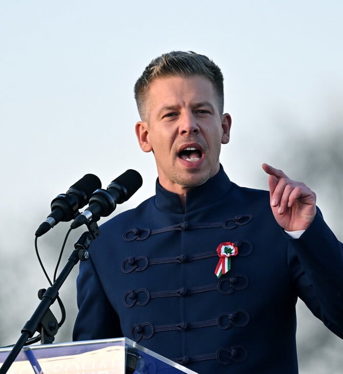 ΠΕΤΕΡ ΜΑΓΙΑΡ ΟΥΓΓΑΡΙΑ ΒΙΚΤΟΡ ΟΡΜΠΑΝ