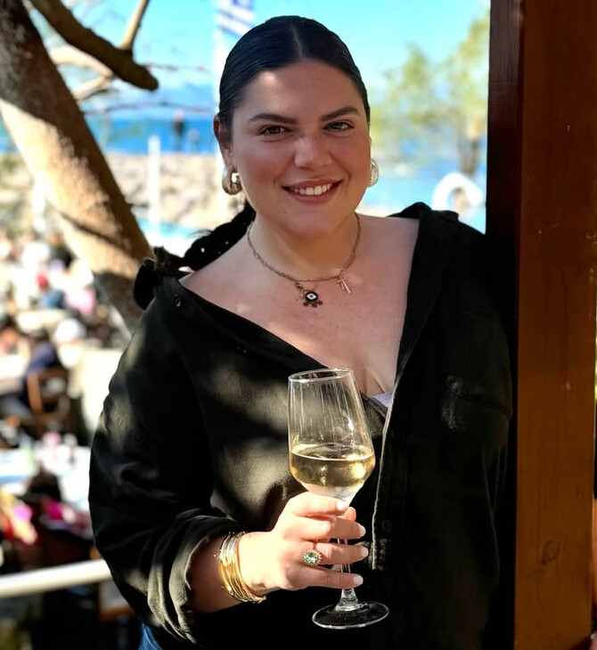 ΔΑΝΑΗ ΜΠΑΡΚΑ ΓΑΜΟΣ ΠΑΝΤΡΕΥΕΤΑΙ