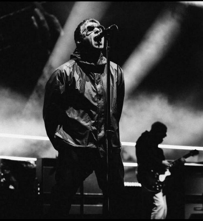 ROCK AND ROLL HALL OF FAME OASIS