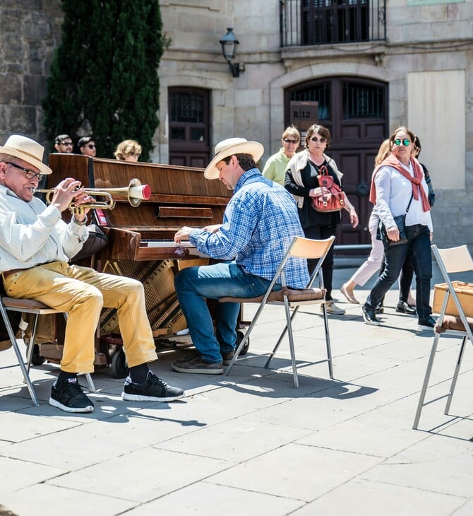 ΙΣΠΑΝΙΑ ΜΕΤΑΝΑΣΤΕΣ ΠΕΔΡΟ ΣΑΝΤΣΕΘ