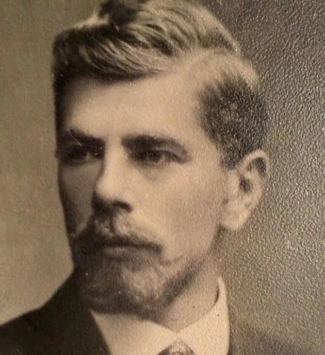 Γερμανία: Διαδικτυακή μηχανή αναζήτησης βοηθά ανθρώπους να ανακαλύψουν αν οι πρόγονοί τους ήταν Ναζί