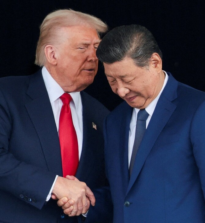 «Δεν πρέπει να γυρίσουμε στο νόμο της ζούγκλας»: Το «αμένσιοτο» της Κίνας για τον Τραμπ