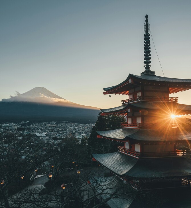 Ταξίδι στην Ιαπωνία το 2026: Οι νέοι φόροι και οι αυξήσεις τιμών που πρέπει να γνωρίζετε