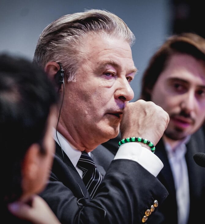 ΑΛΕΚ ΜΠΑΛΝΤΟΥΙΝ ΤΑΙΝΙΑ ΔΙΚΗ ΘΑΝΑΤΟΣ ΠΥΡΟΒΟΛΙΣΜΟΣ