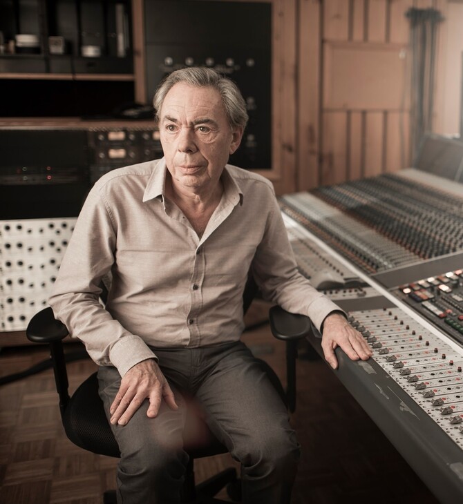 Andrew Lloyd Webber: «Είχα πει σε όλους ότι έκοψα το ποτό κι έπινα κρυφά. Μέχρι που ζήτησα βοήθεια»