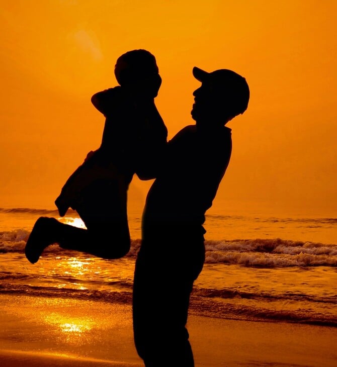 ΠΑΤΡΟΤΗΤΑ ΟΡΜΟΝΕΣ ΕΓΚΕΦΑΛΟΣ ΑΝΔΡΕΣ