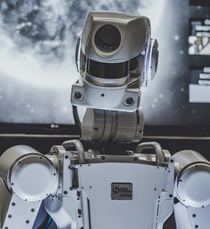 ΡΟΜΠΟΤ ΤΕΧΝΗΤΗ ΝΟΗΜΟΣΥΝΗ 