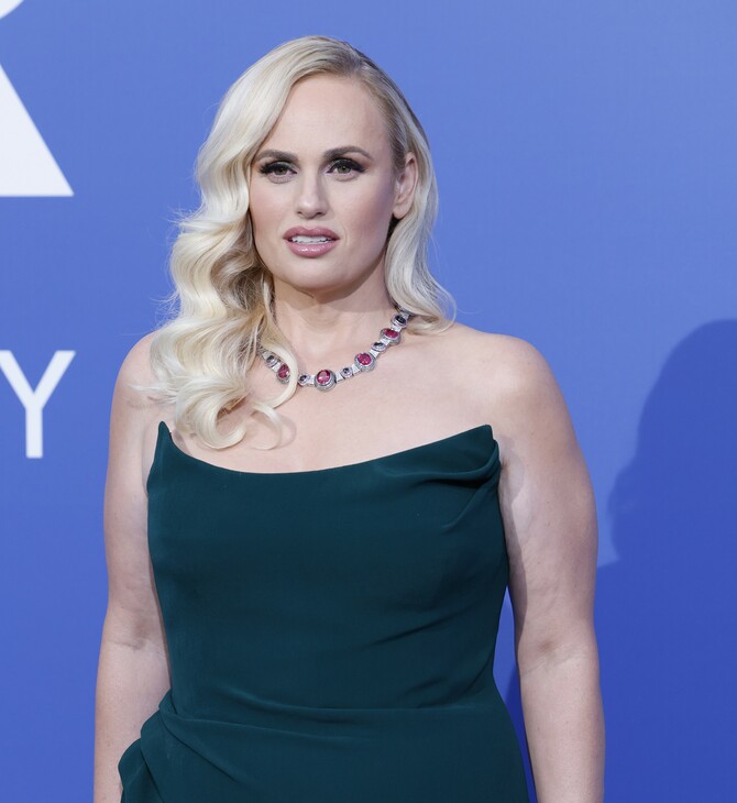 ΡΕΜΠΕΛ ΓΟΥΙΛΣΟΝ ΔΙΚΗ ΔΥΣΦΗΜΙΣΗ SOCIAL MEDIA