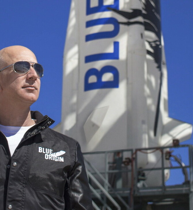 ΤΖΕΦ ΜΠΕΖΟΣ BLUE ORIGIN NASA ΔΟΡΥΦΟΡΟΣ