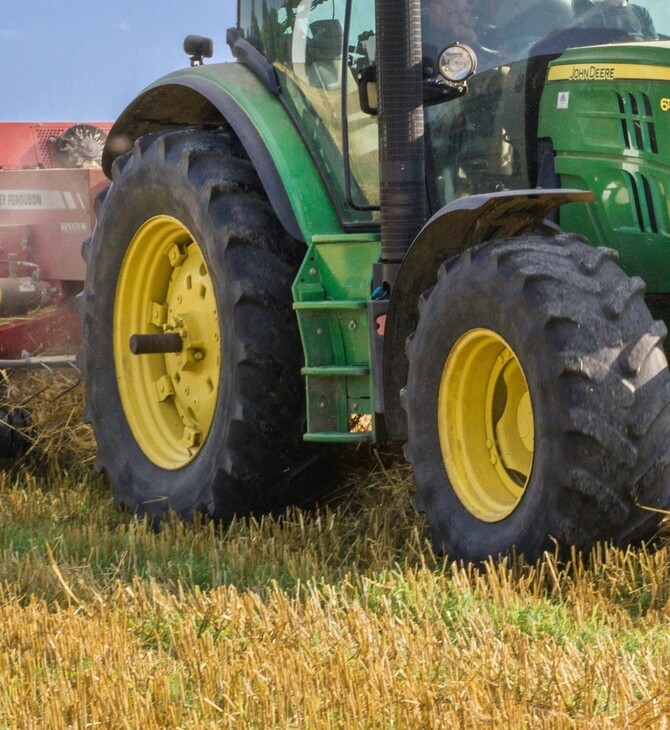 ΚΡΗΤΗ ΤΡΑΚΤΕΡ ΝΕΚΡΟΙ 