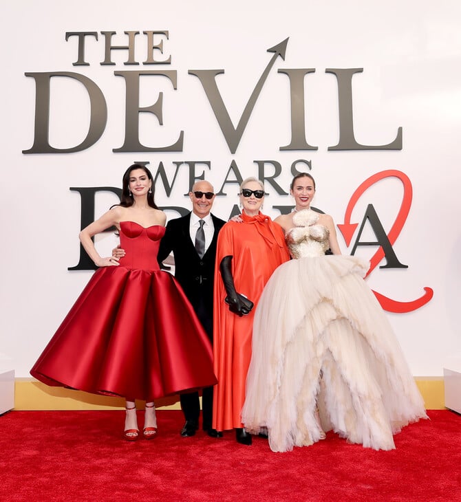 Ο ΔΙΑΒΟΛΟΣ ΦΟΡΑΕΙ ΠΡΑΝΤΑ 2 ΠΑΓΚΟΣΜΙΑ ΠΡΕΜΙΕΡΑ ΜΕΡΙΛ ΣΤΡΙΠ ΑΝ ΧΑΘΑΓΟΥΕΪ