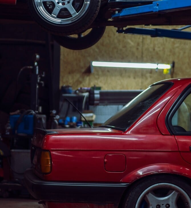 ΑΑΔΕ: 6 στα 10 συνεργεία αυτοκινήτων φοροδιαφεύγουν - Οι περιοχές με τη μεγαλύτερη παραβατικότητα