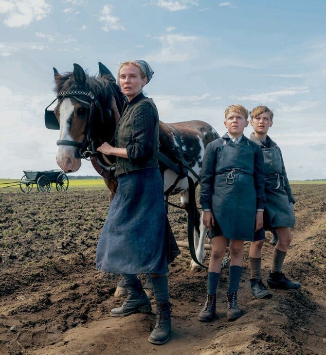 Ο Φατίχ Ακίν λέει ότι η Γερμανία δεν έχει ξεπεράσει ποτέ πραγματικά το ναζιστικό της τραύμα