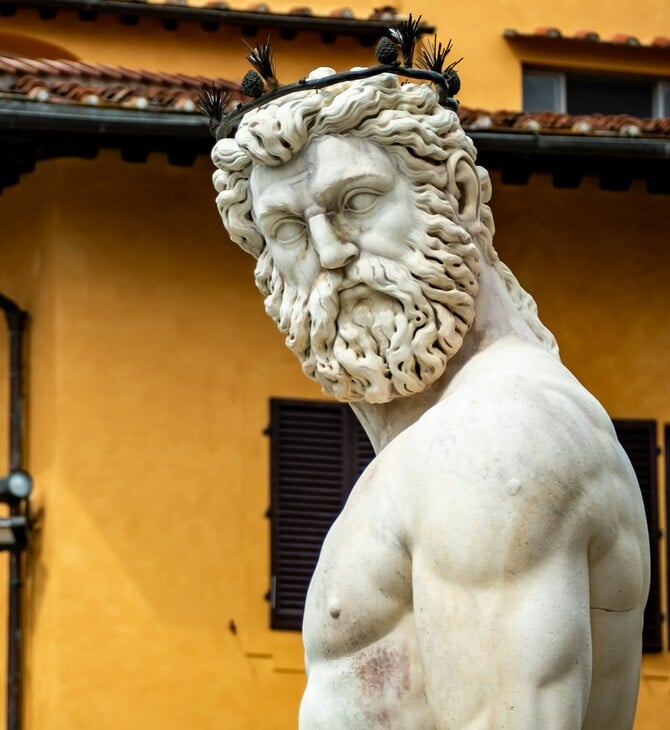 ΑΓΑΛΜΑ ΦΛΩΡΕΝΤΙΑ ΤΟΥΡΙΣΤΡΙΑ