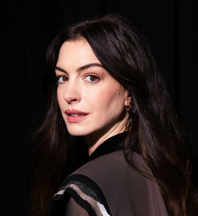 Η Αν Χάθαγουεϊ έπαιξε μια pop star και κατάλαβε ότι δεν θέλει να γίνει ποτέ μία