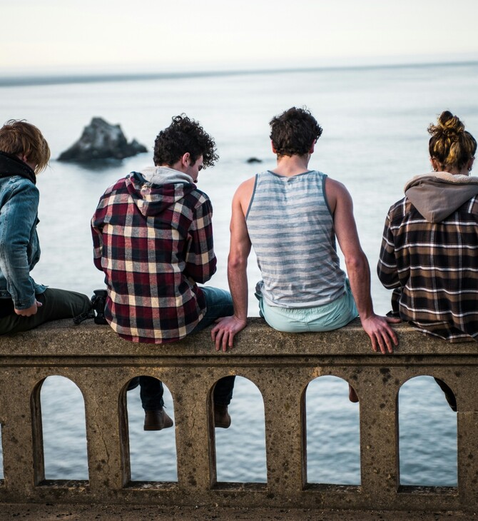 SOCIAL ΑΝΗΛΙΚΟΙ ΑΠΑΓΟΡΕΥΣΗ ΝΟΡΒΗΓΙΑ