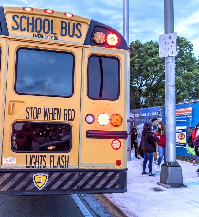 ΗΠΑ ΛΕΩΦΟΡΕΙΟ ΜΑΘΗΤΕΣ ΟΔΗΓΟΣ