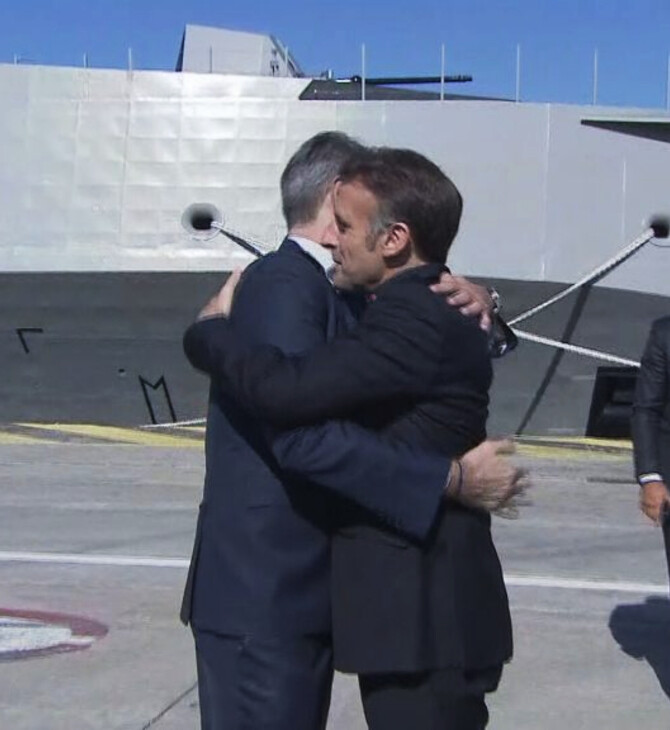 ΕΜΑΝΟΥΕΛ ΜΑΚΡΟΝ ΕΠΙΣΚΕΨΗ ΑΘΗΝΑ