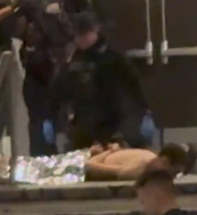 ΠΥΡΟΒΟΛΙΣΜΟΙ ΛΕΥΚΟΣ ΟΙΚΟΣ ΔΡΑΣΤΗΣ