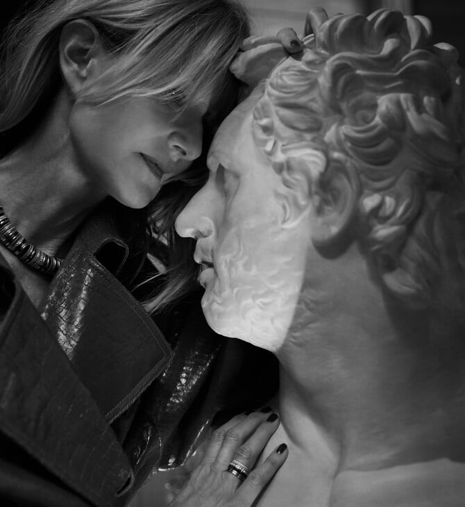 Η Λόρα Ντερν μπαίνει στο The White Lotus και ξανασυναντά τον Μάικ Γουάιτ