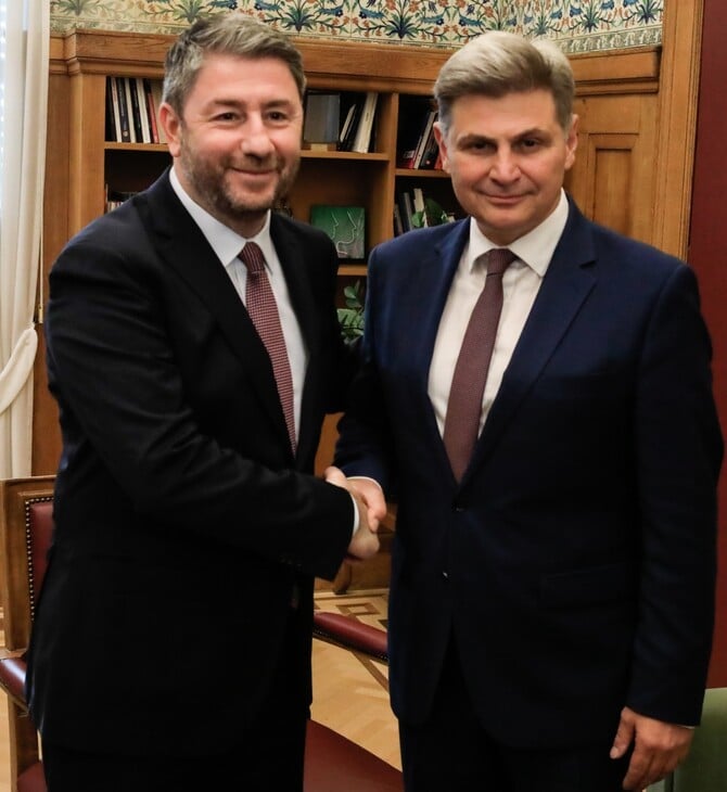 ΝΙΚΟΛΑΣ ΦΑΡΑΝΤΟΥΡΗΣ ΝΙΚΟΣ ΑΝΔΡΟΥΛΑΚΗΣ ΠΑΣΟΚ