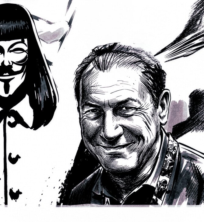 Ντέιβιντ Λόιντ: Ο δημιουργός του "V for Vendetta" μιλά στη LifO