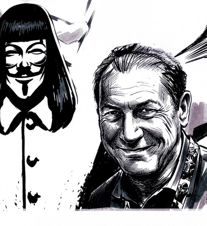 Ντέιβιντ Λόιντ: Ο δημιουργός του "V for Vendetta" μιλά στη LifO