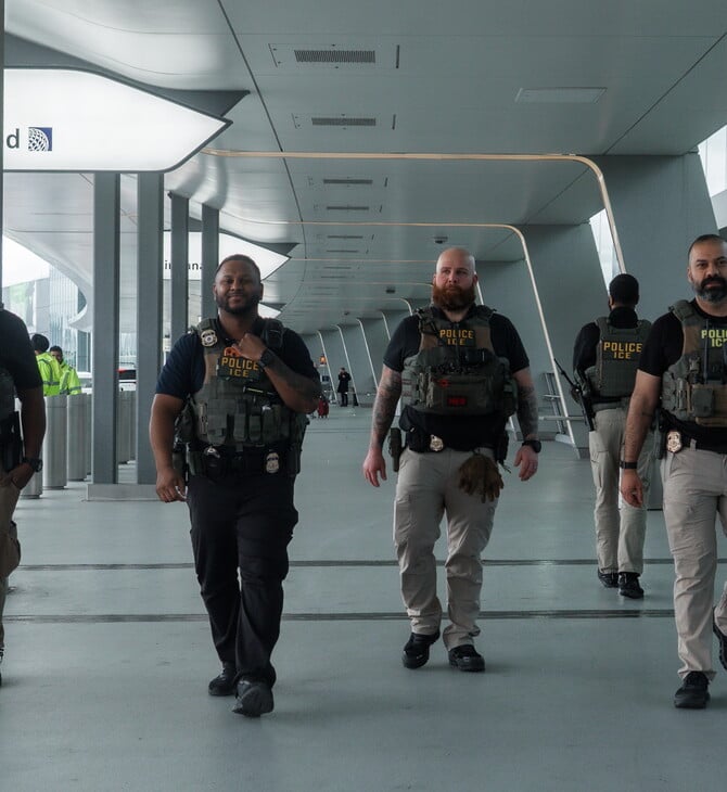 ICE ΚΡΑΤΟΥΜΕΝΟΣ ΝΕΚΡΟΣ ΗΠΑ