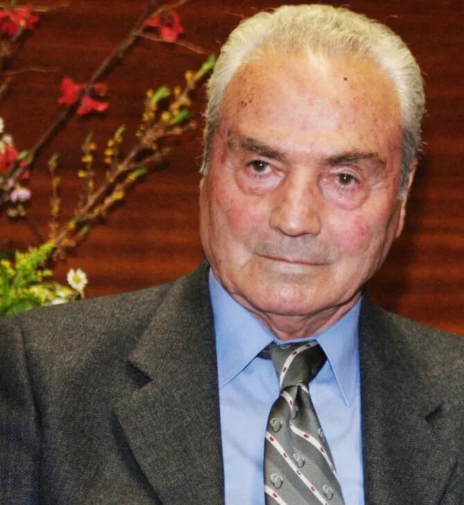 ΣΤΑΥΡΟΣ ΤΣΩΧΟΣ ΠΕΘΑΝΕ ΔΗΜΟΣΙΟΓΡΑΦΟΣ