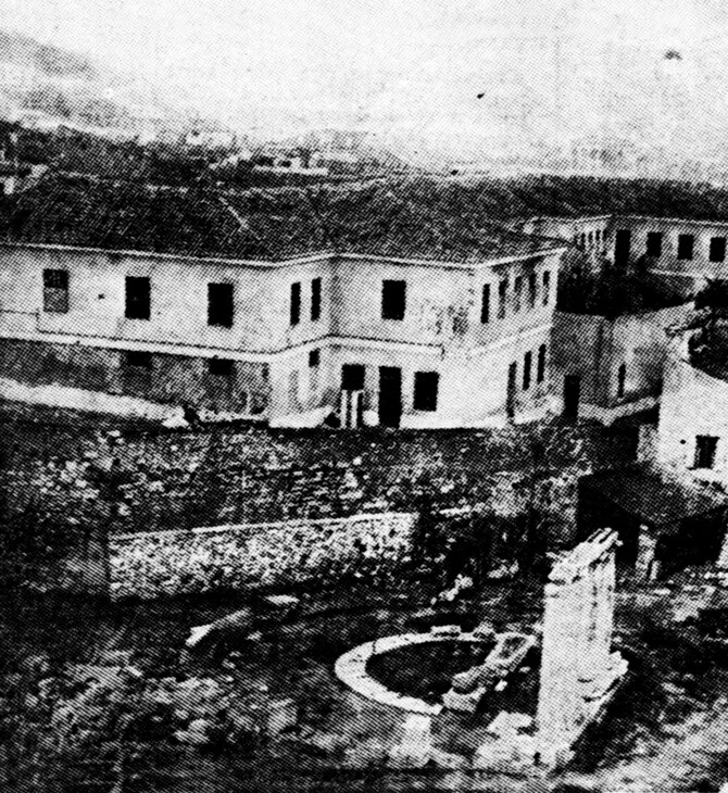«Εδώ υπήρξε μια φορά η Παλιά Στρατώνα»