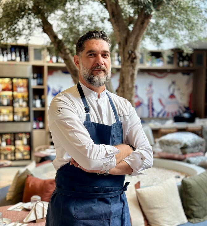 Cinapos: Το ελληνικό τραπέζι όπως το θυμόμαστε, σε σύγχρονη εκδοχή
