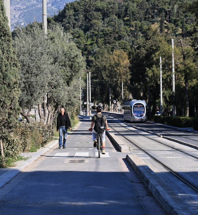 ΧΑΡΗΣ ΔΟΥΚΑΣ ΒΑΣΙΛΙΣΣΗΣ ΟΛΓΑΣ