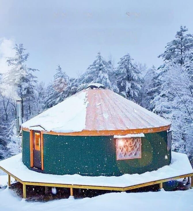 20 στρέμματα και ένα yurt στα δάση του Βερμόντ