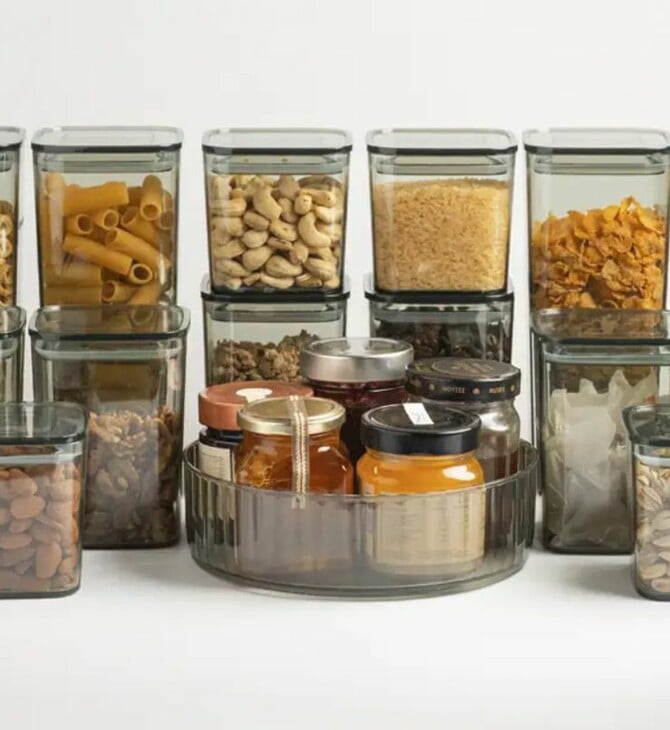 Pantry Makeover: Γιατί ένα οργανωμένο ντουλάπι σε κάνει να νιώθεις τόσο καλά