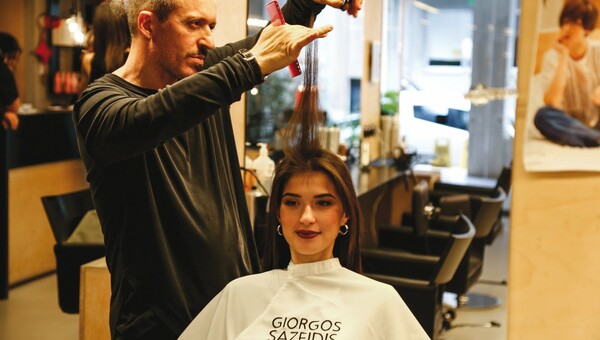 Giorgos Sazeidis Hair Studio: Όταν η τέχνη της κομμωτικής αναδεικνύει τον καλύτερο εαυτό μας