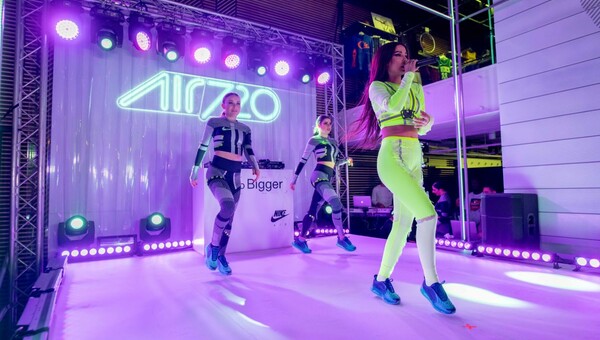 Όλα όσα έγιναν στο "party to remeb-air" του νέου Air Max 720 με την Ελένη Φουρέιρα