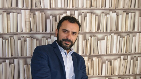 Employ: Εκπαιδευτικοί, φοιτητές και μαθητές επενδύουν στο μέλλον τους με τη βοήθεια εξειδικευμένων επιστημόνων