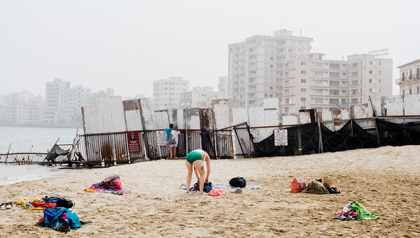 Ρεαλισμός και ποίηση πάνω στο κυπριακό τοπίο