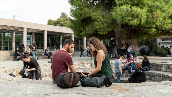 Εκπαιδευτικό ίδρυμα: Αττική παράδοση
