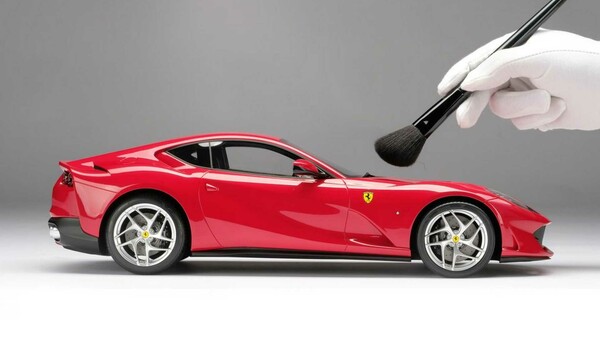 Γιατί προσέλαβε η Ferrari τον σχεδιαστή του iPhone