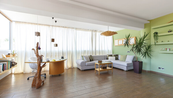 Η ψυχική υγεία βρίσκει τις ρίζες της στο Roots Wellness Center