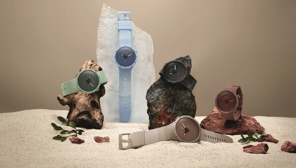 Η swatch αγκαλιάζει τη δύναμη της φύσης